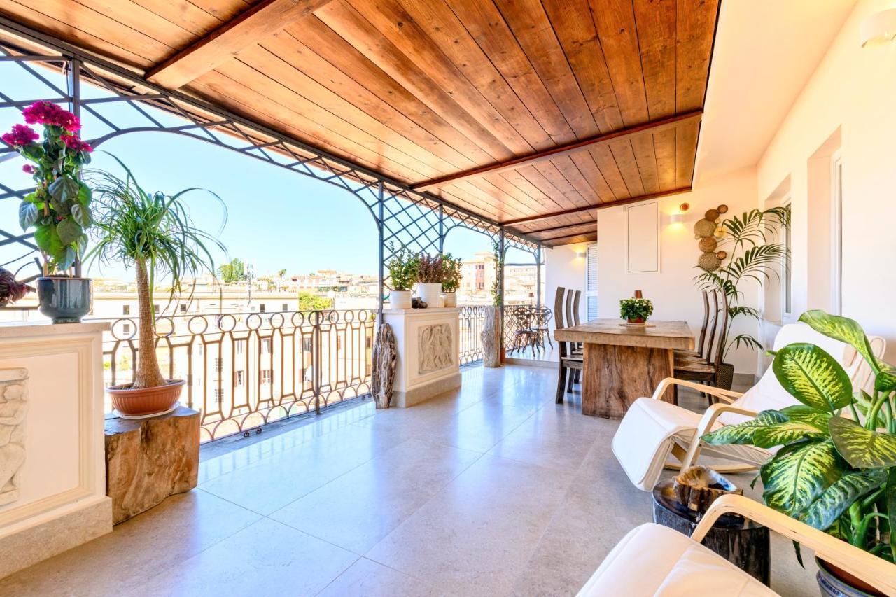 Apartamento Atticus Forum Romanum Luxury Penthouse Exterior foto